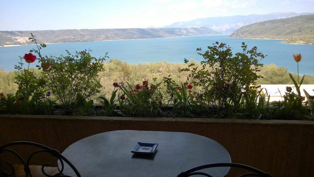 Hotel Les Cavalets Bauduen Szoba fotó